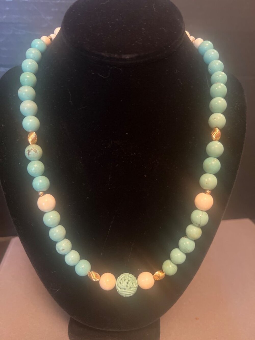Vintage 14K Clasp & Beads Blue & White Beaded Necklace Carved Centerpiece